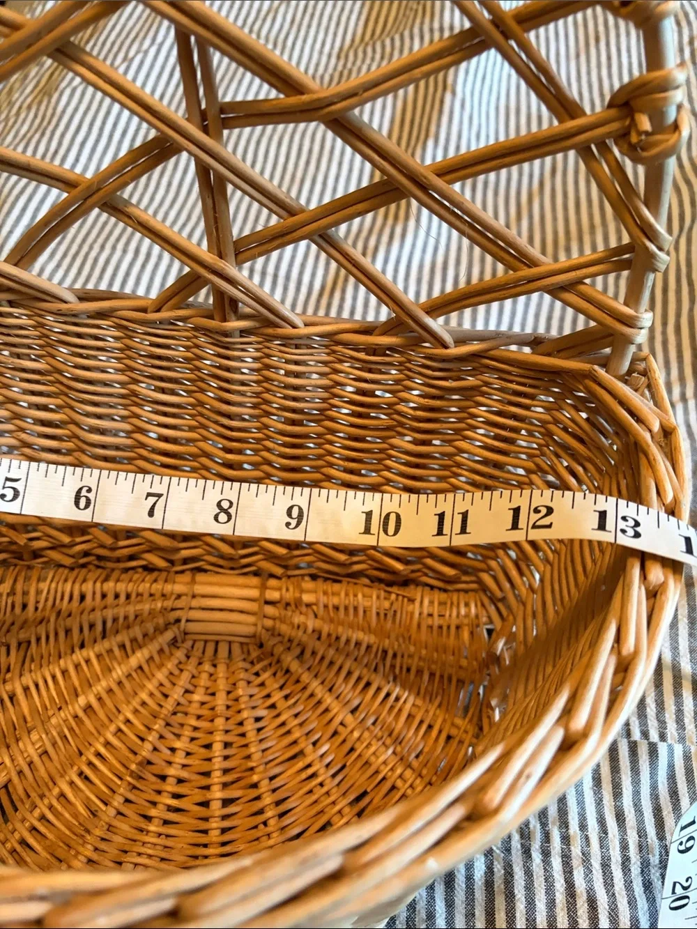 Natural Wicker Wall Basket - Neutral